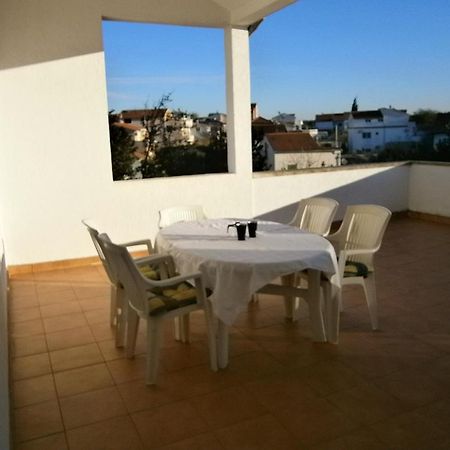 Maria Apartments Vodice Eksteriør bilde