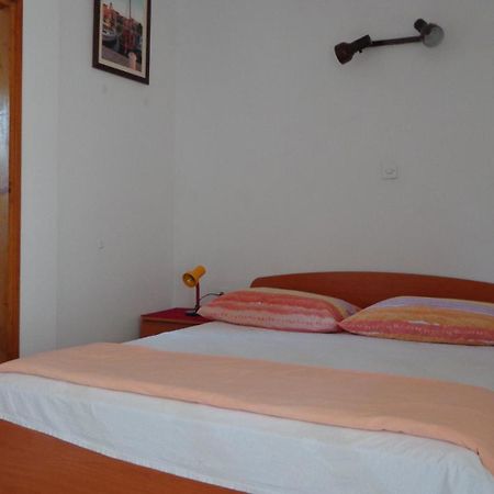 Maria Apartments Vodice Eksteriør bilde