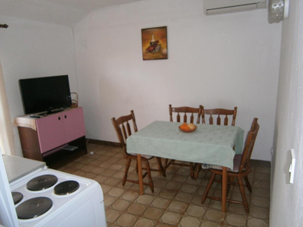 Maria Apartments Vodice Eksteriør bilde